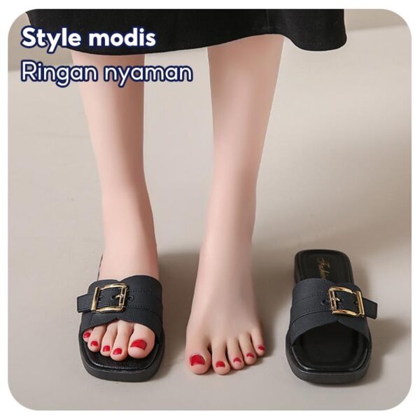 Detail Sandal 3